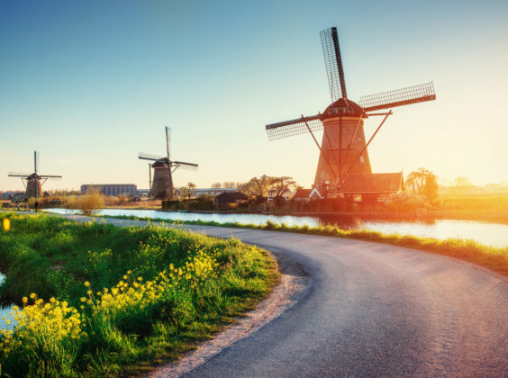Een auto huren in Nederland. Nét zo zonnig!