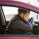 HELP! Mijn man kan geen automaat rijden!