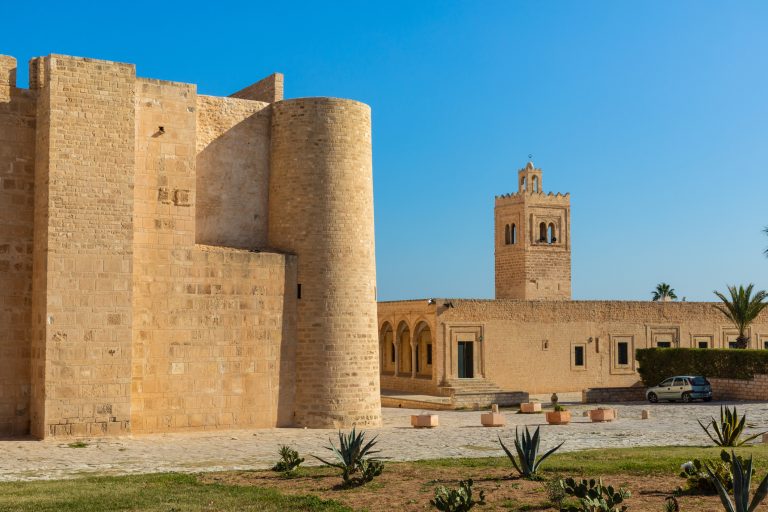 the-fortress-ribat-hartem-one-of-the-oldest-and-largest-structures-in-north-africa-monastir-tunisia-2
