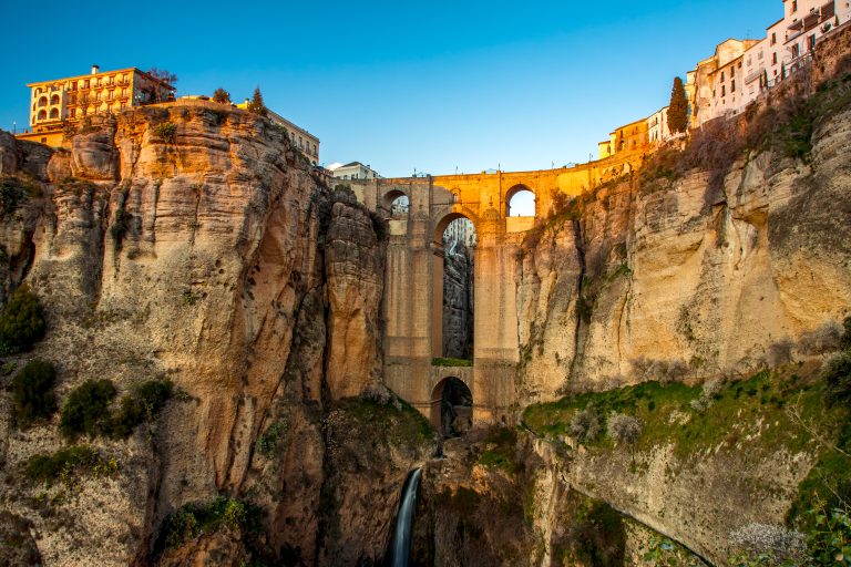 the-village-of-ronda-in-andalusia-spain-2