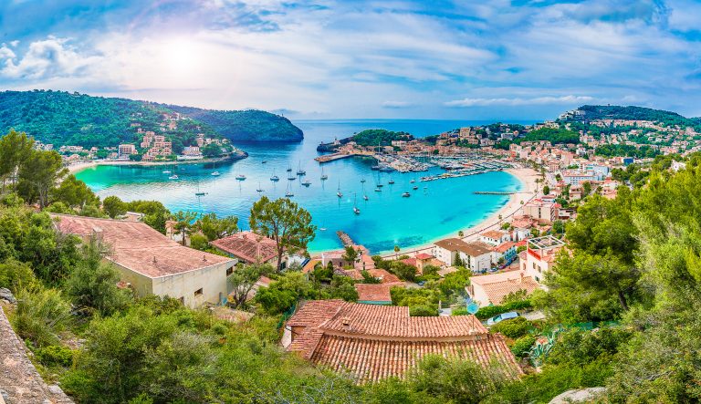 panoramic-view-of-porte-de-soller-palma-mallorca-spain