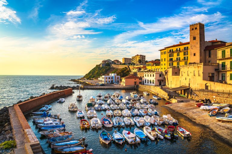 marina-of-piombino-sunset-view-from-piazza-bovio-tuscany-italy