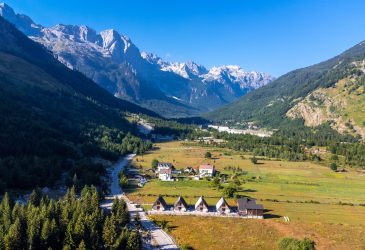 Roadtrippen door Albanië? Mis deze 5 hoogtepunten zeker niet met je huurauto