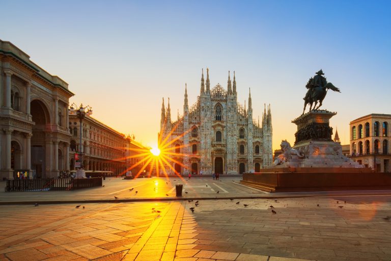 view-of-duomo-at-sunrise