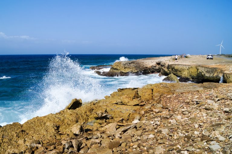 splashing-water-at-boka-kanao-in-curacao