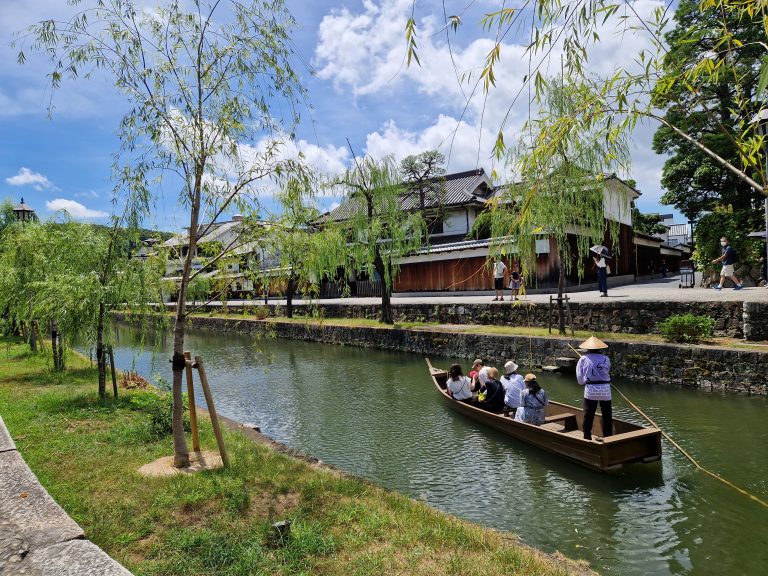 9-varen-in-een-gondel-is-een-must-in-kushiki